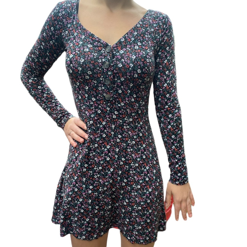 SO long sleeve floral dress size XS